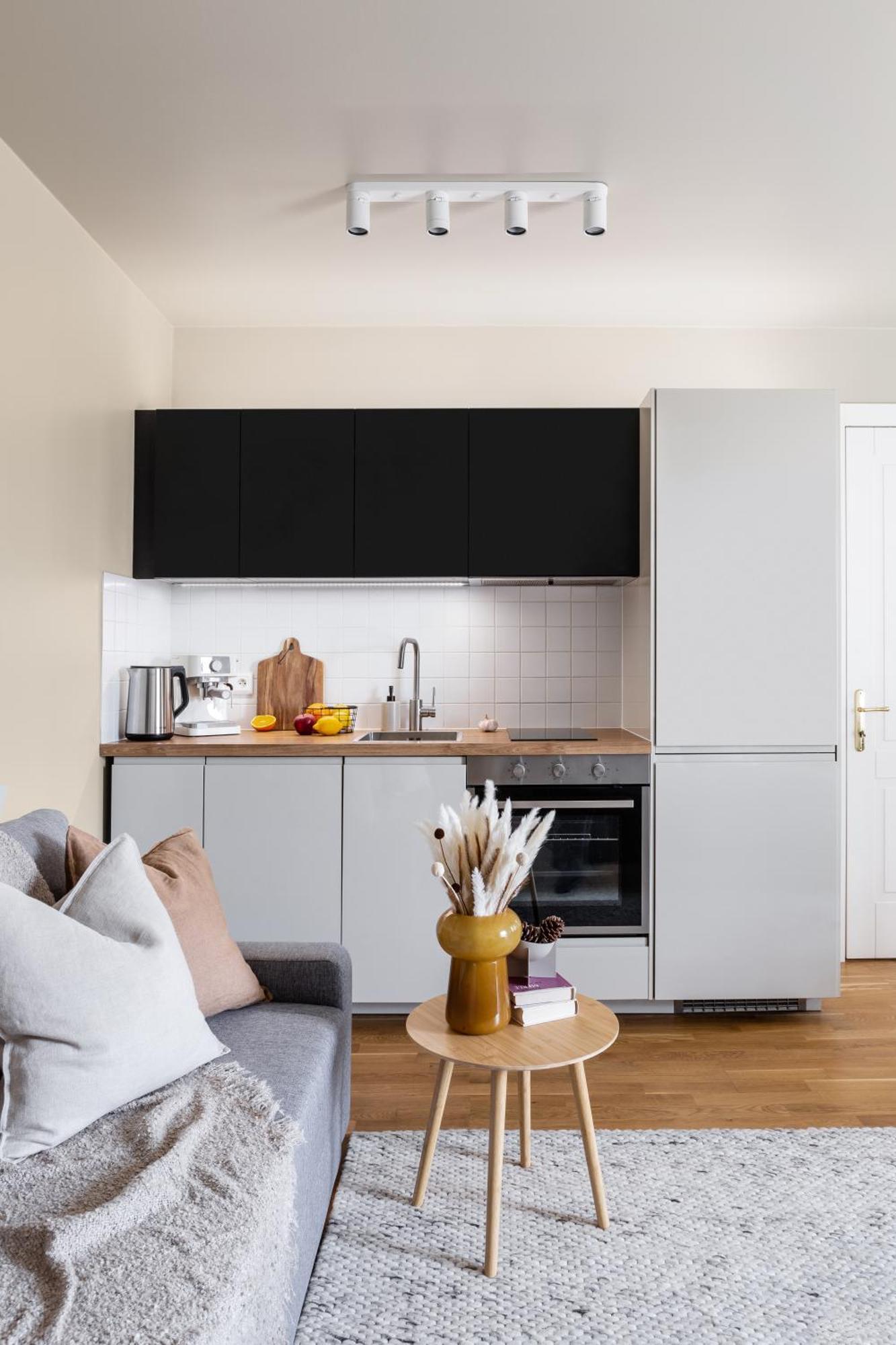 Turnkey I Angelo Roma Apartments Prag Zimmer foto